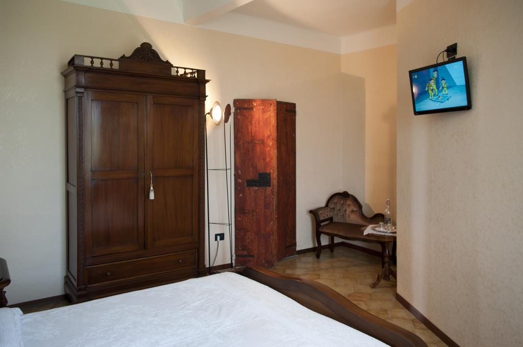B&B Corte Leopoli Buscoldo Ruang foto