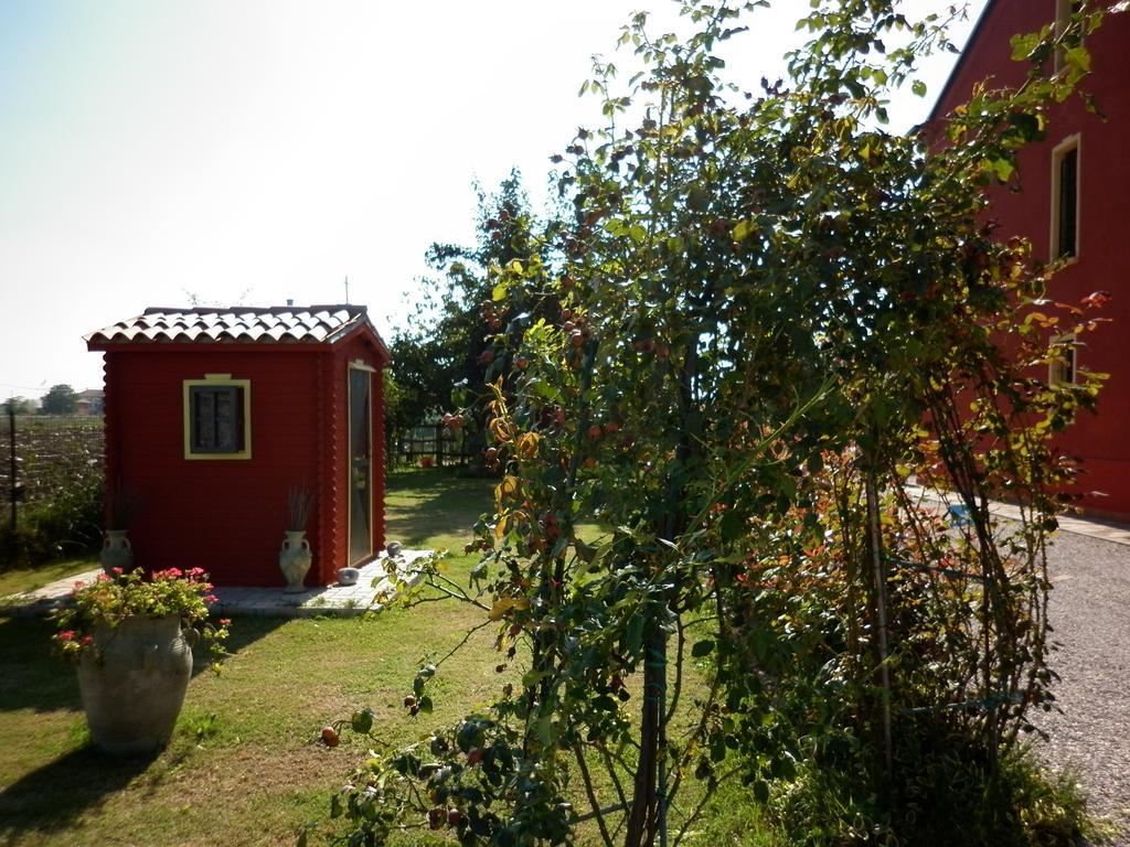 B&B Corte Leopoli Buscoldo Bagian luar foto