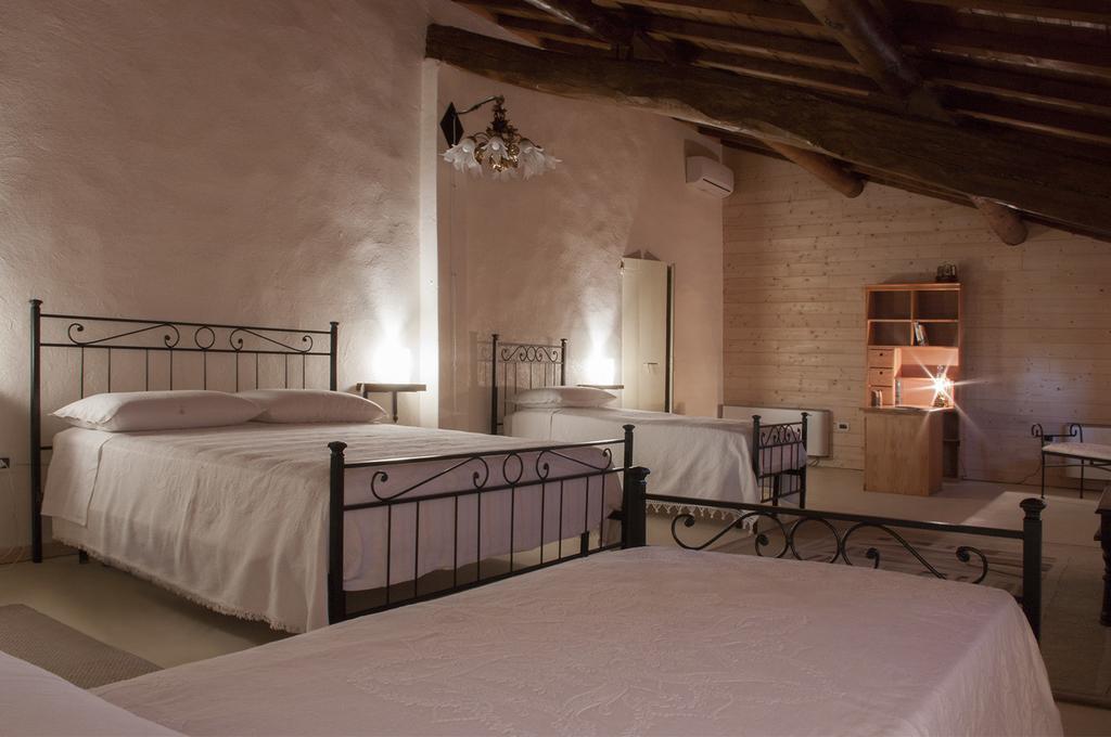 B&B Corte Leopoli Buscoldo Bagian luar foto